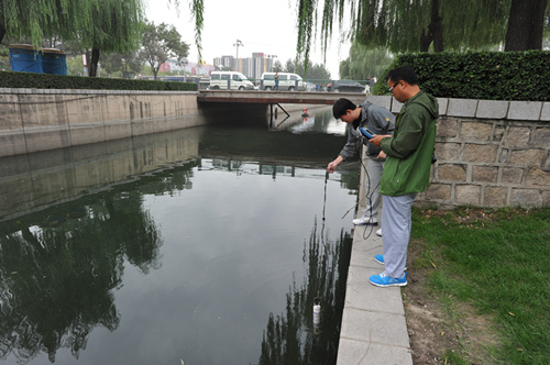 水質監測